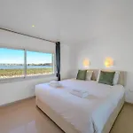 Canal House - View - Parkingair Conditioning בית נופש